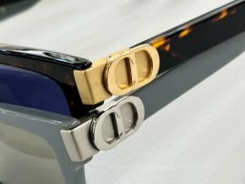 Picture of Dior Sunglasses _SKUfw55791998fw